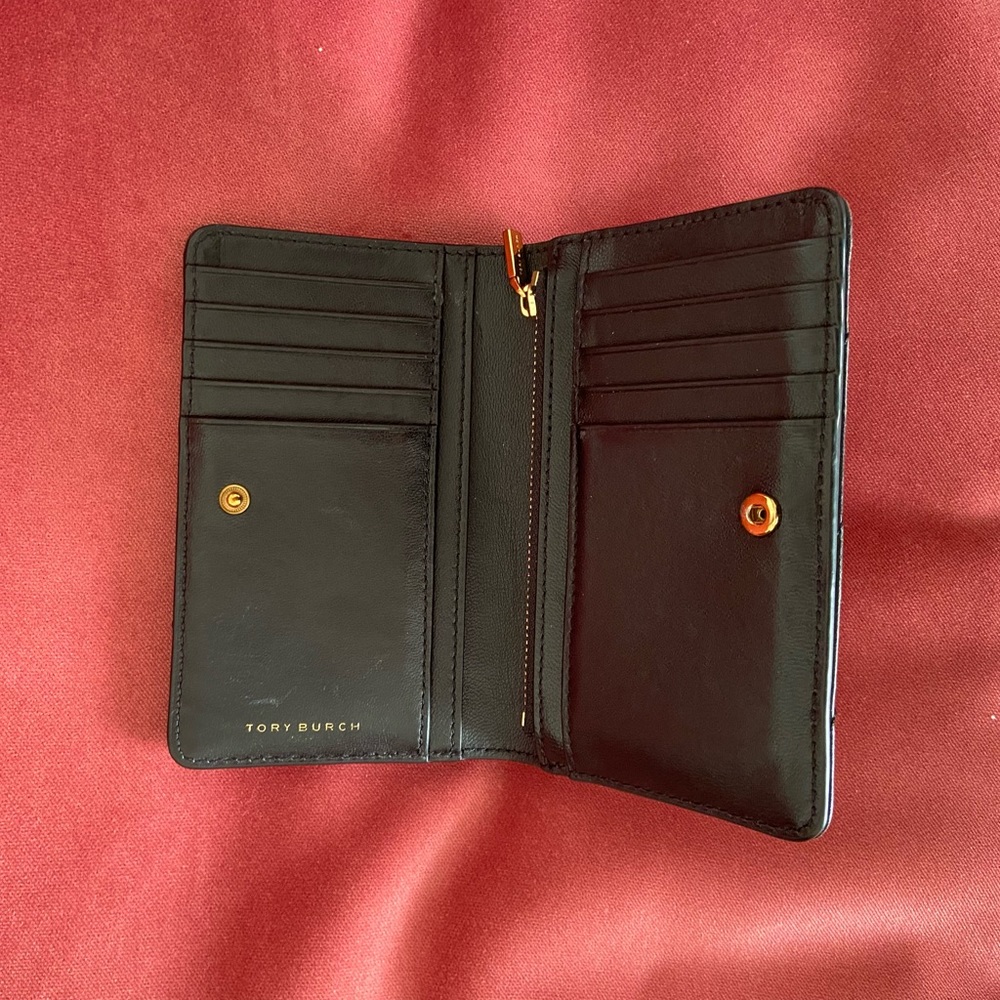 Tory Burch black wallet for sale! - Picture 3 of 6